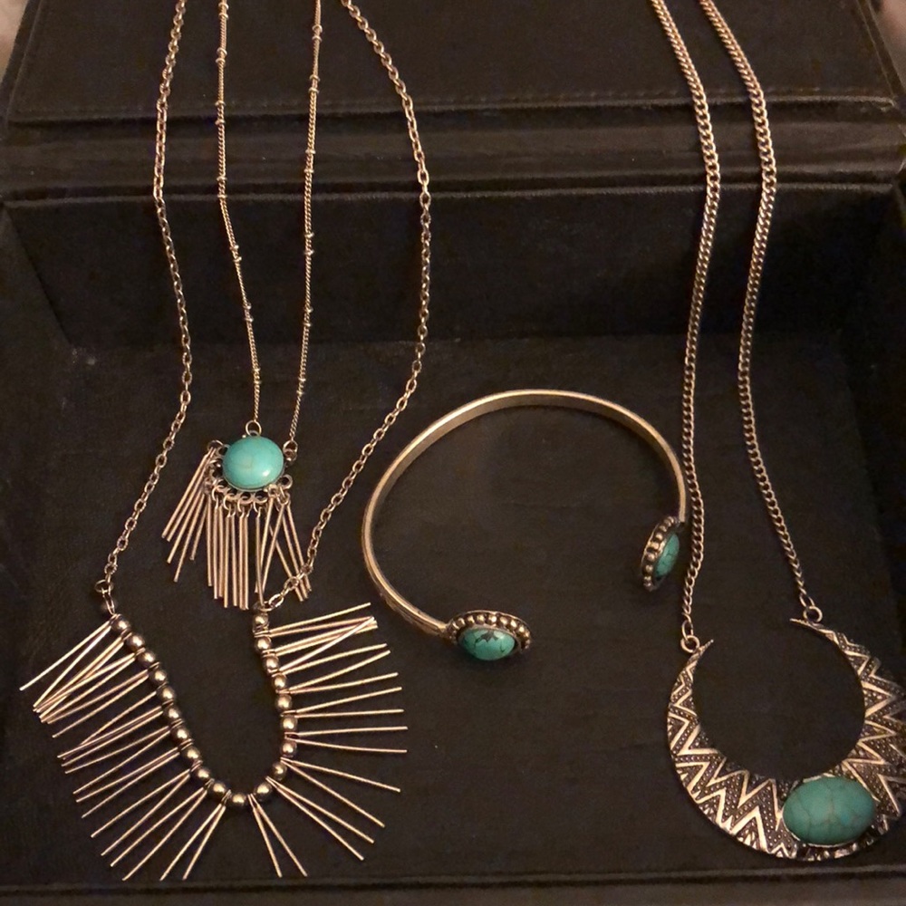 Turquoise Necklace and Bracelet